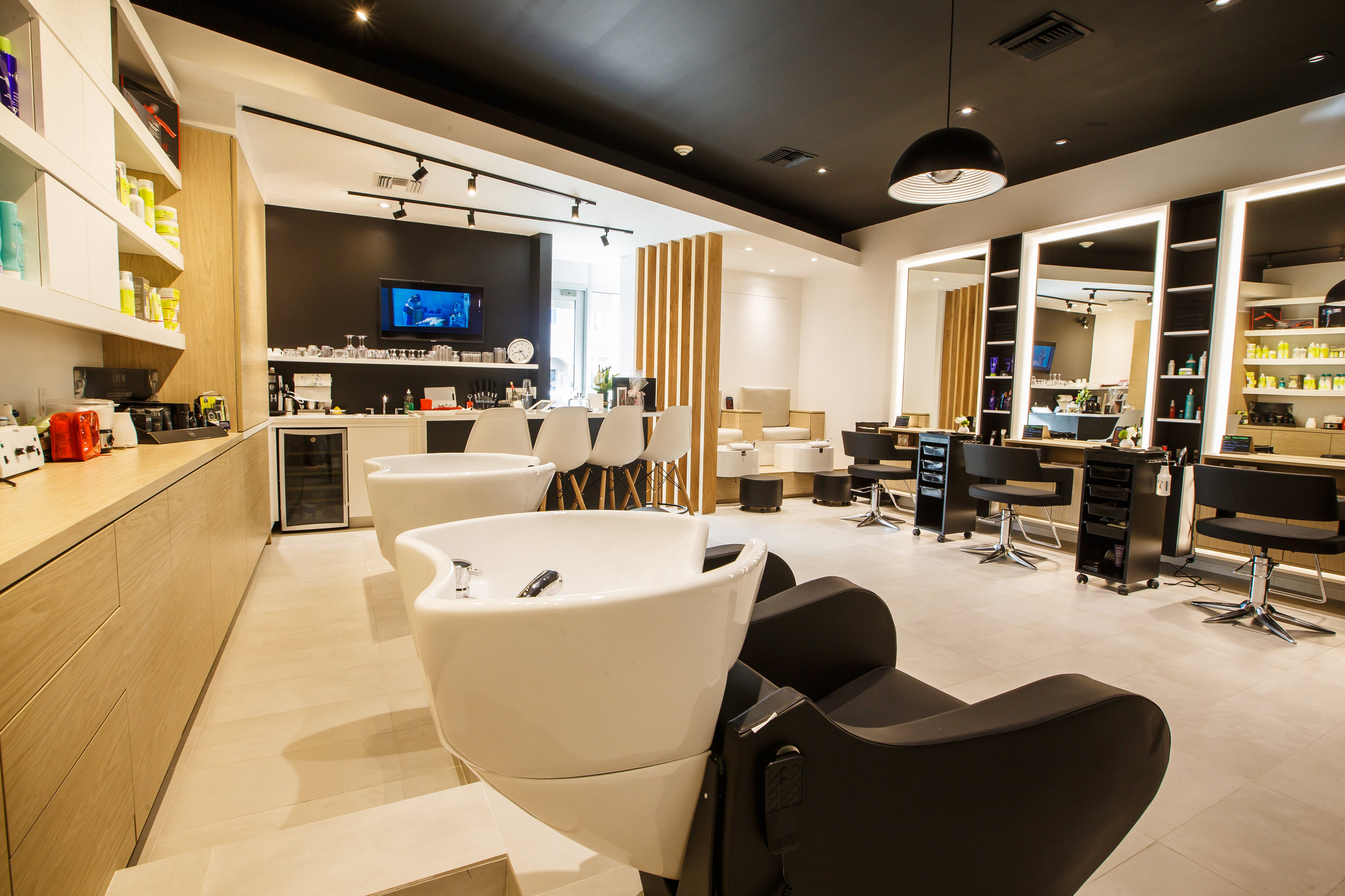 G Style Bar