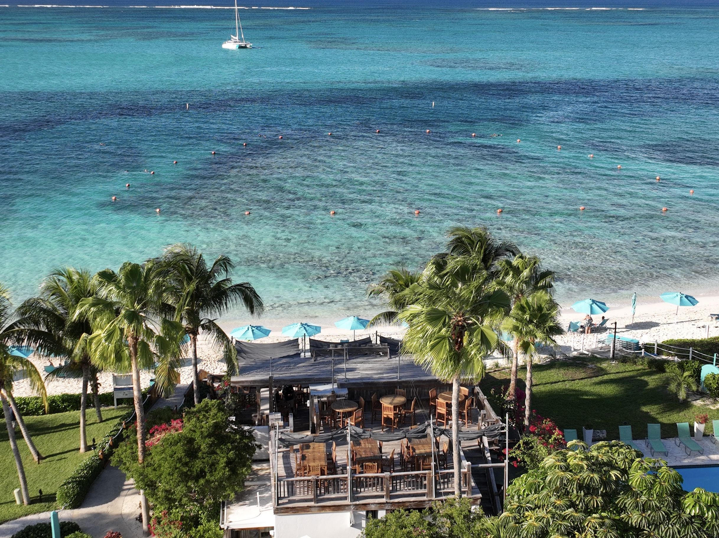 Somewhere Café & Lounge