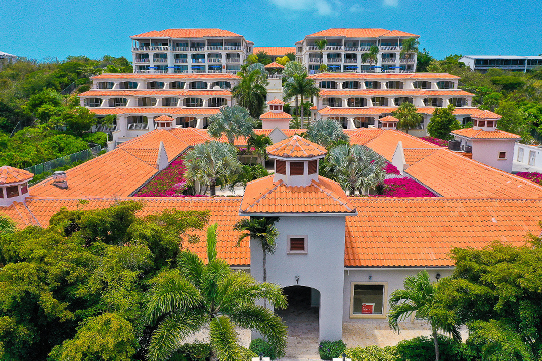 Hotel La Vista Azul